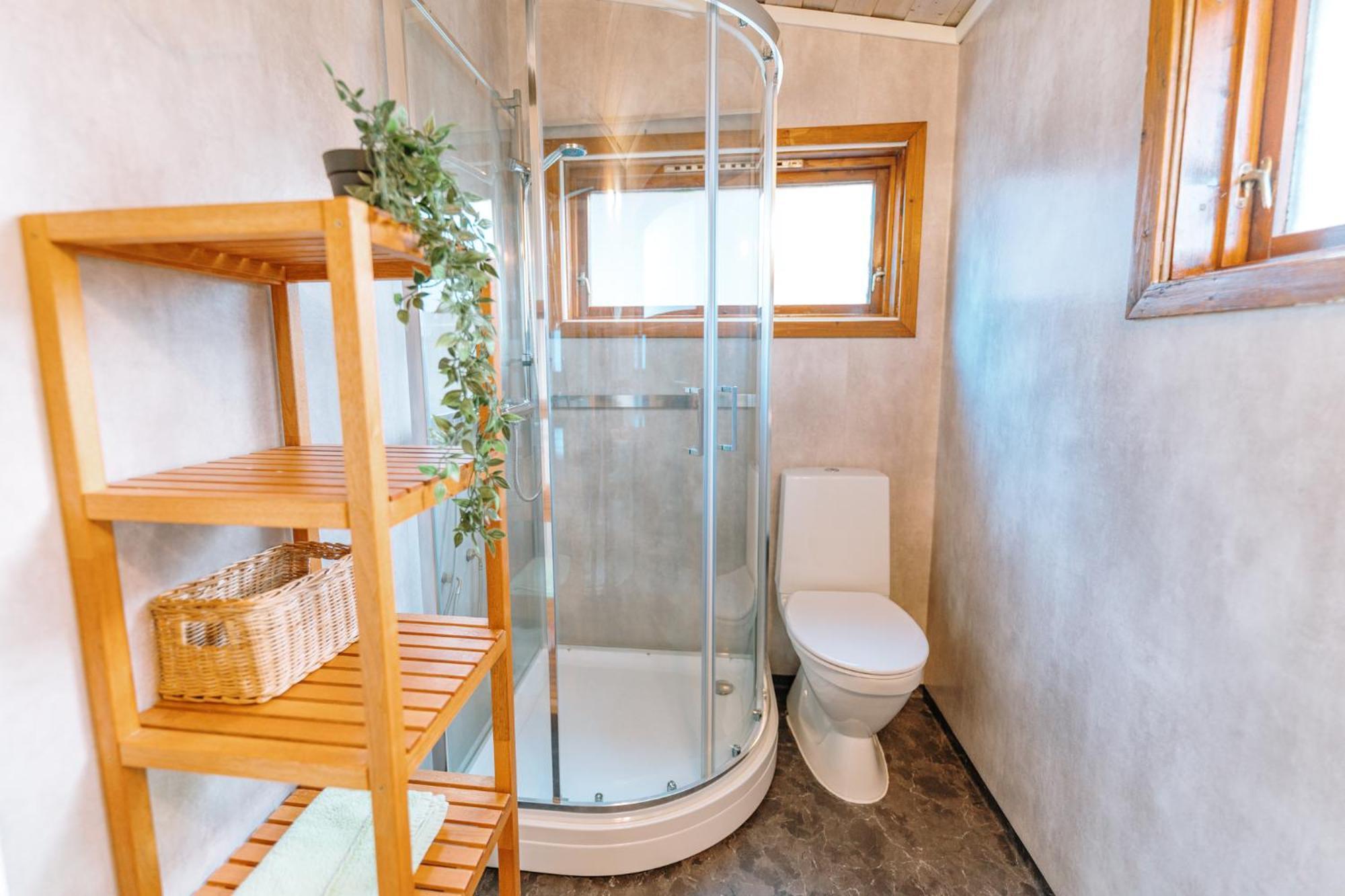 Hotel Nokling & Camping Hjelmeland Екстериор снимка